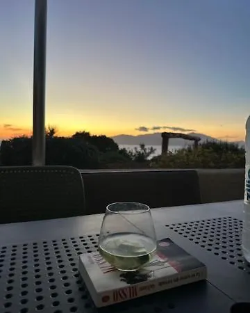 Canelli Sea View