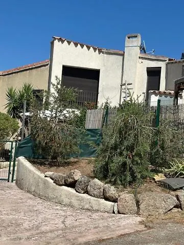 Canelli Sea View Ferienhaus